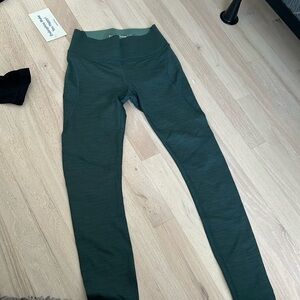 Outdoor voices leggings